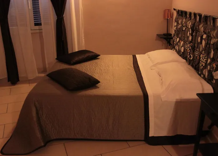 San Lorenzo Rooms